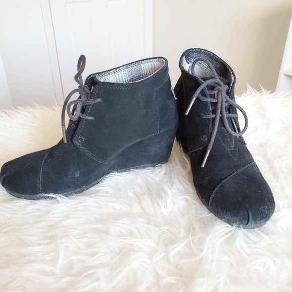 Toms Black Heeled Wedges Booties Size 7.5 - Picture 5 of 7